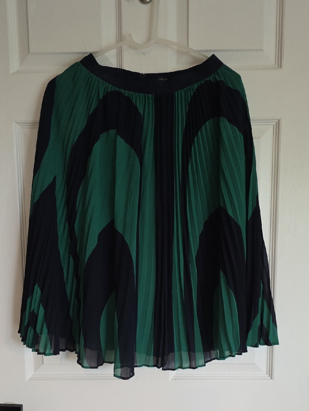 Ann Taylor Pleated Skirt